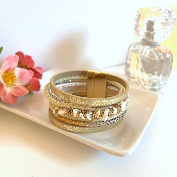 Leather Stone Bead Wrap Bracelet - Picture 1 of 4